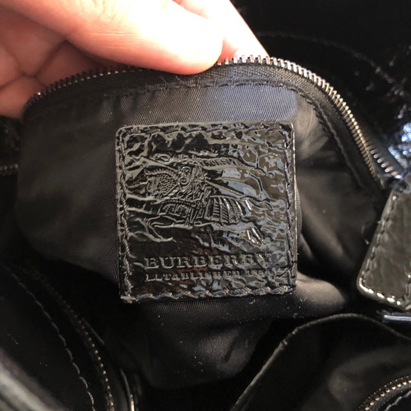 Black/ Grey Check Authentic Burberry Tote Hand Bag - Picture 5 of 6